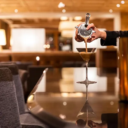 Edelweiss Hotel 4*